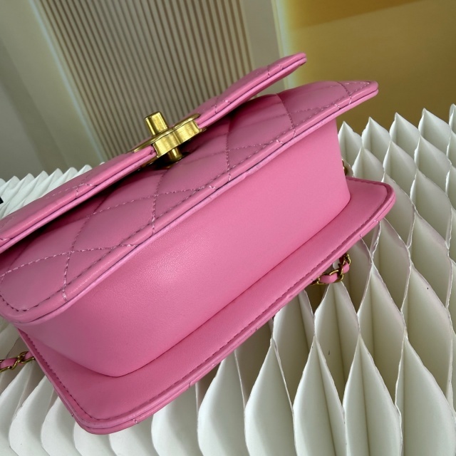 Metal Logo Chained Fashion Messenger Bags