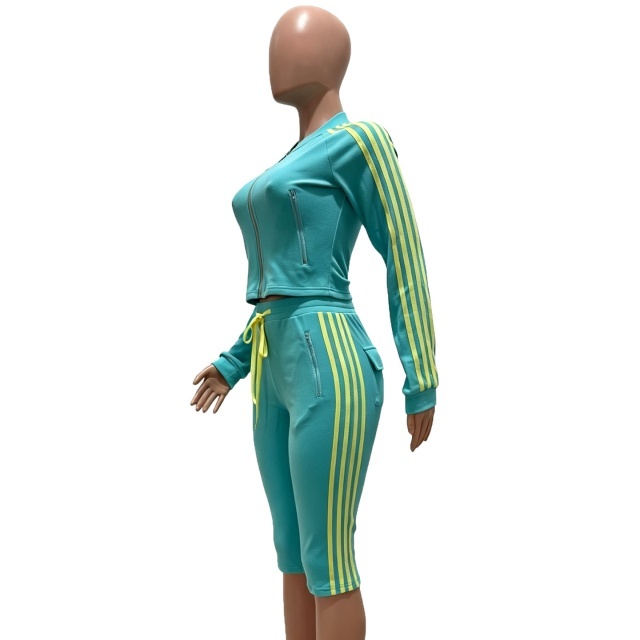Side Striped Zipped Up Top Knee Pant Set