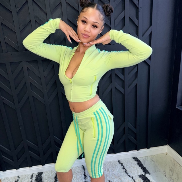 Side Striped Zipped Up Top Knee Pant Set