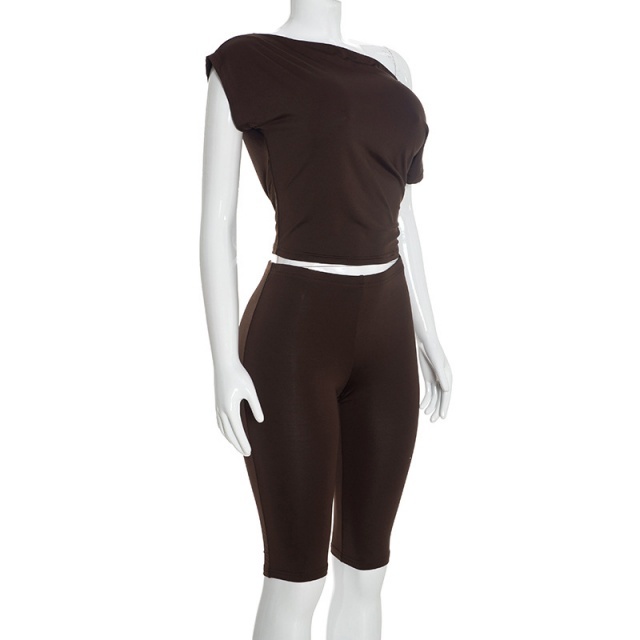 Off-shoulder Short-sleeved Top Slim-fitting Cropped Pants Set