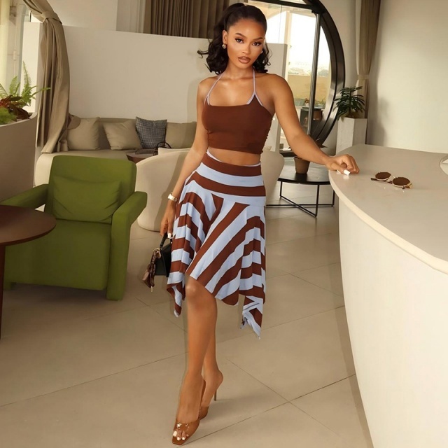 Colorblock Halter Crop Top Striped Skirt Set