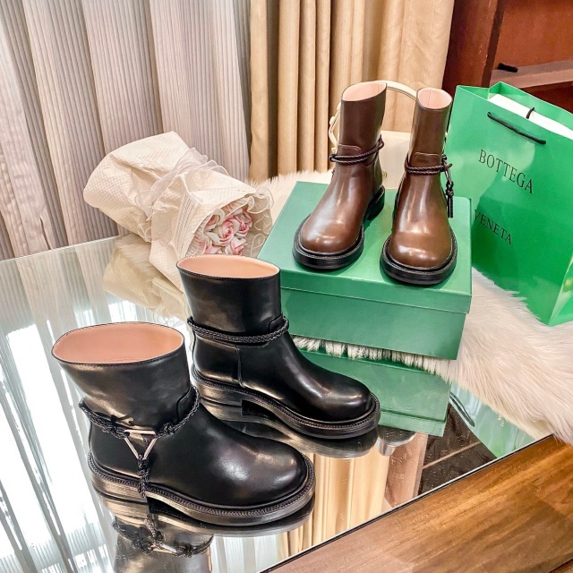 Fashion Leather Women Martin Boots