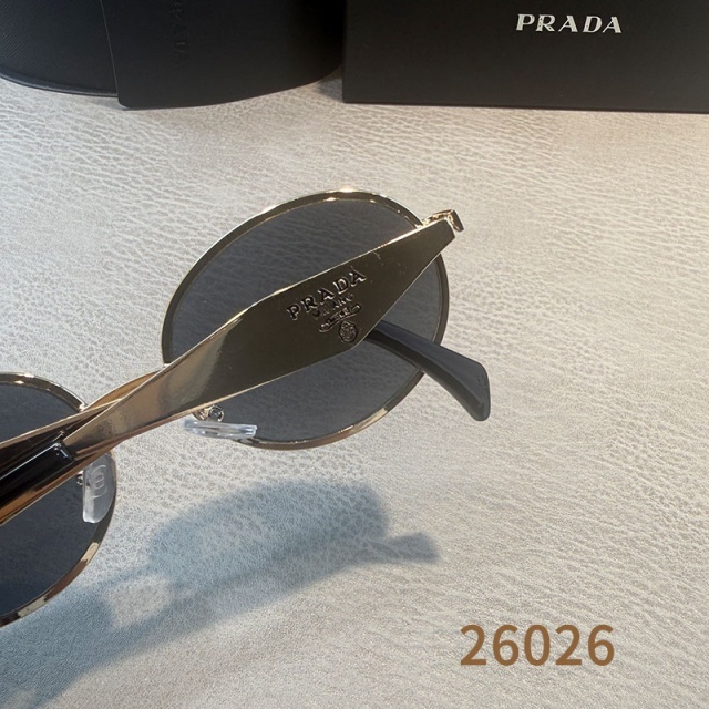 Oval Full-frame Luxury Design Glasses
