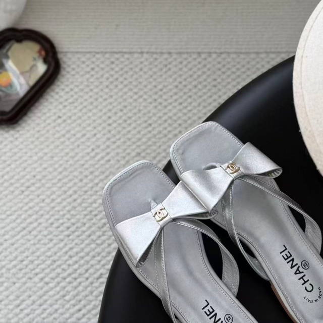 Fashion Bowknot Women Flat Sandals