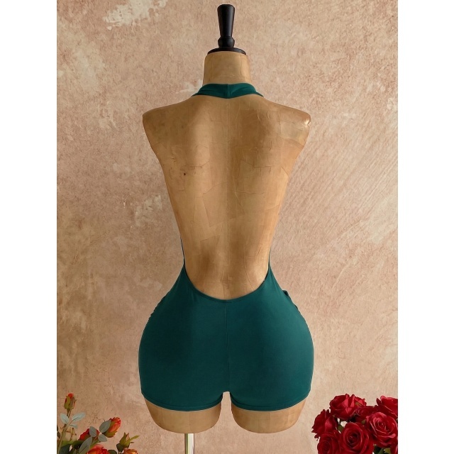 Solid Color Plunging V Neck Backless Romper
