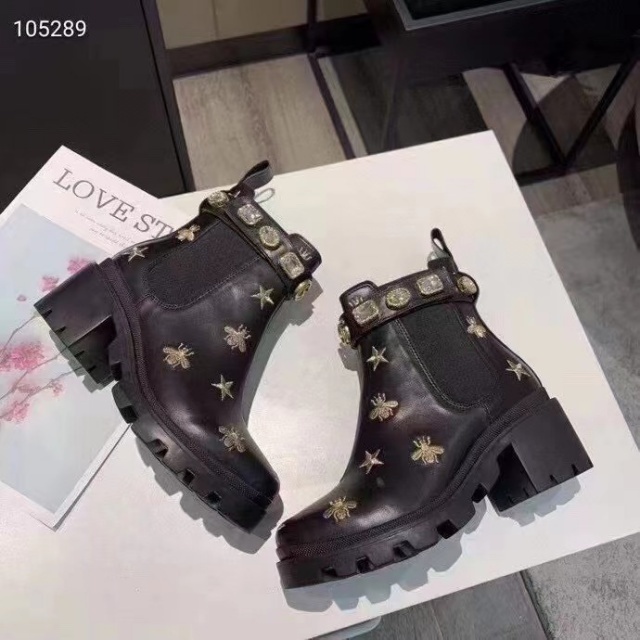 Fashion Embroidery Diamond Chunky Boots
