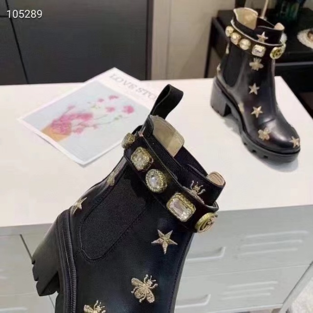 Fashion Embroidery Diamond Chunky Boots