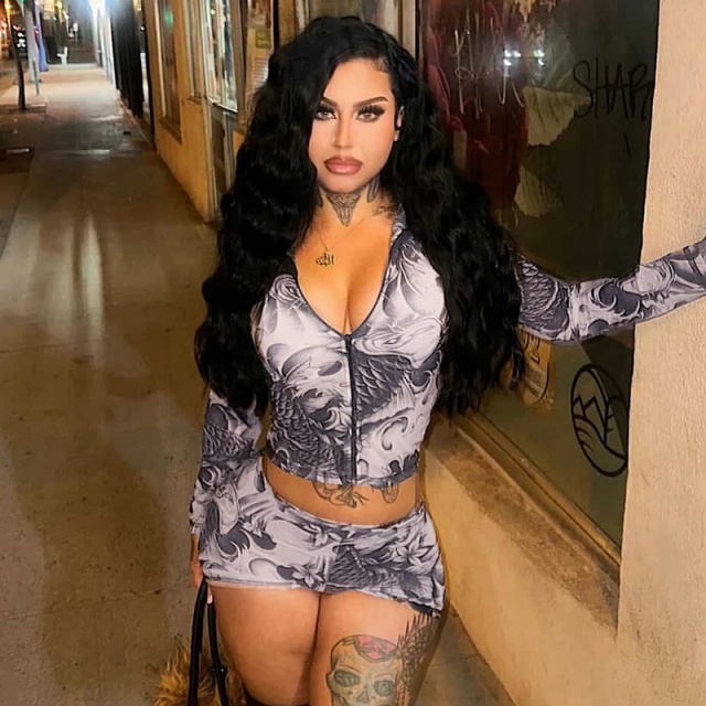 Printed Long Sleeve Zipper Up Top Mini Short Set