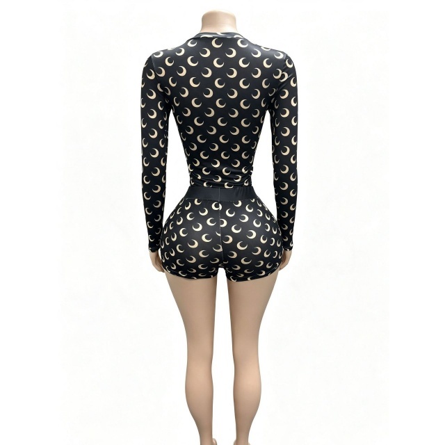 Moon Printed Long Sleeve Top Slim Fit Short Set