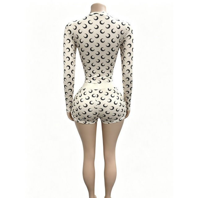 Moon Printed Long Sleeve Top Slim Fit Short Set