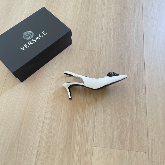 Fashion Logo High Heeled Sandals