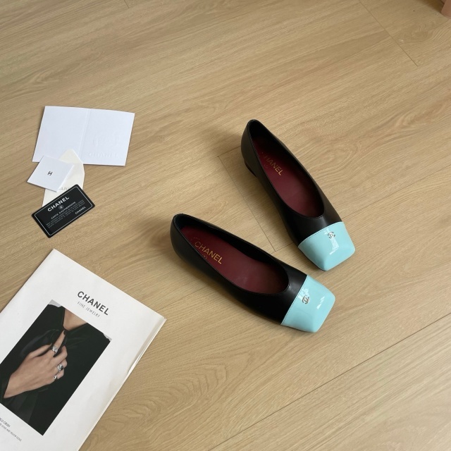 Women Square Toe Chunky Shoes