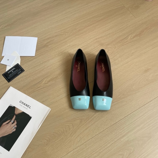 Women Square Toe Chunky Shoes