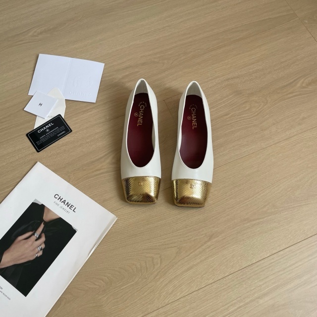 Women Square Toe Chunky Shoes