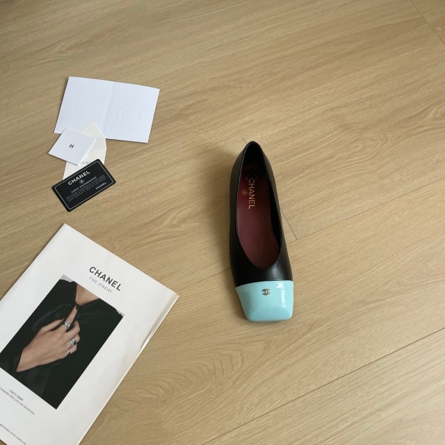 Women Square Toe Chunky Shoes