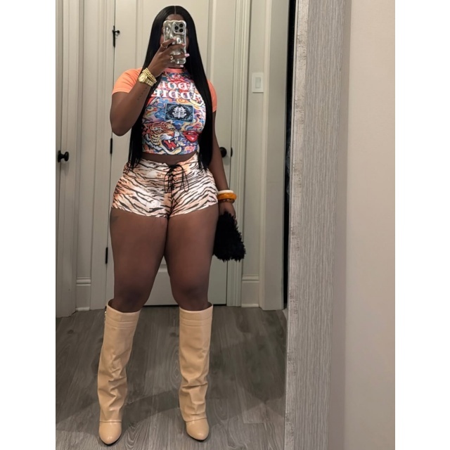 “J’Adore Baddie” Short-sleeve Top Tiger Short Set
