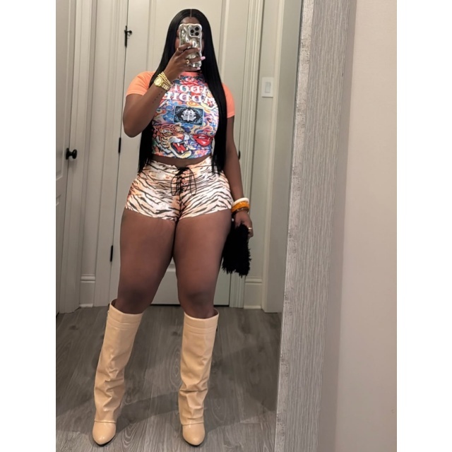 “J’Adore Baddie” Short-sleeve Top Tiger Short Set