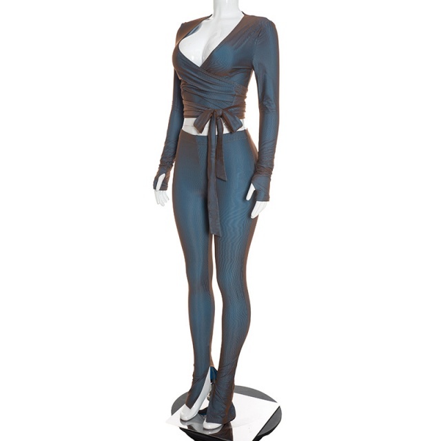 Gradient Long-sleeve V Neck Cropped Top Fitted Pant Set