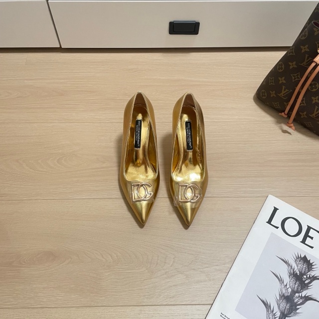 Metal Logo Pointed Toe Sexy High Heels