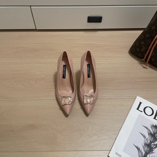 Metal Logo Pointed Toe Sexy High Heels
