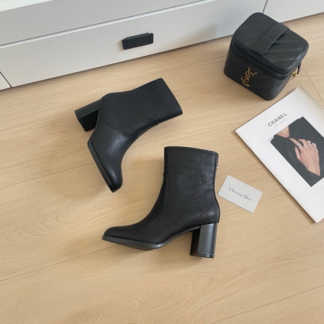 Vintage Fashion Women Chunky Boots