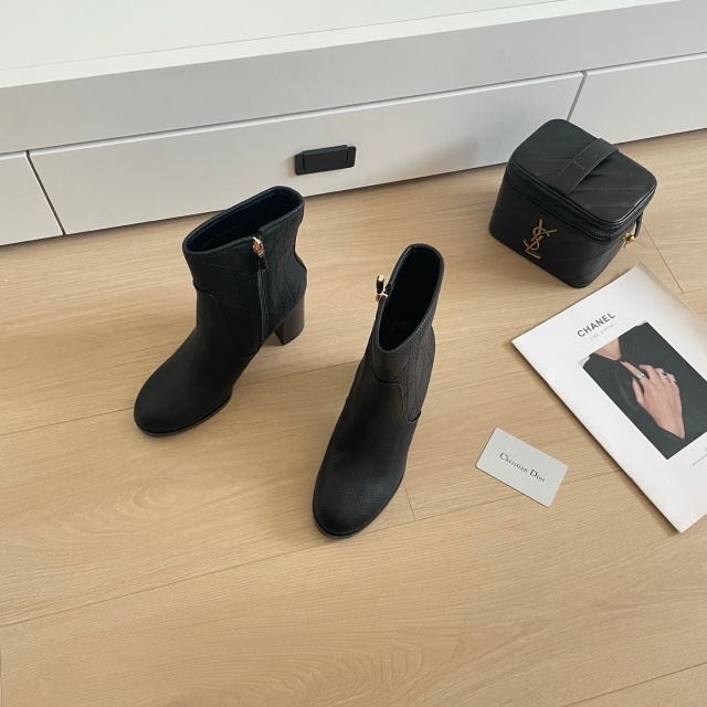 Vintage Fashion Women Chunky Boots