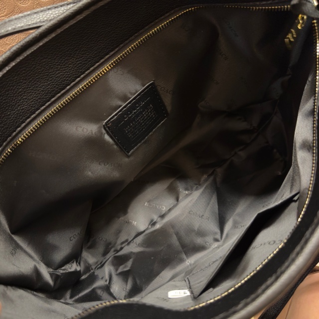 Fashion Leather Embossing Shopping Handbags