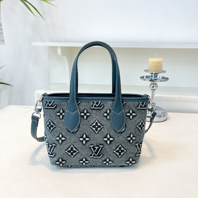 Fashion Embossing Women Crossbody Handbags