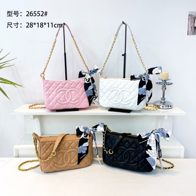 Leather Chained Crossbody Handbags