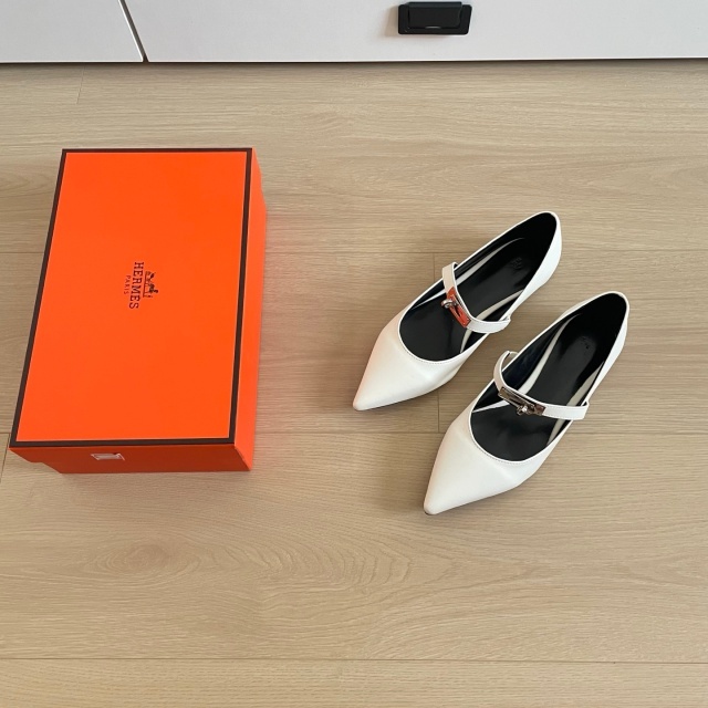 Leather Fashion Pointed Toe Women Pumps Shoes