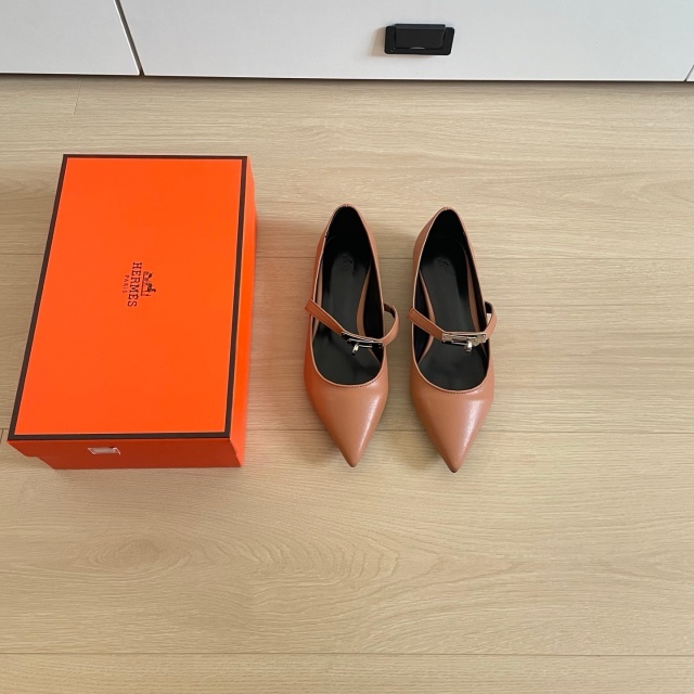 Leather Fashion Pointed Toe Women Pumps Shoes