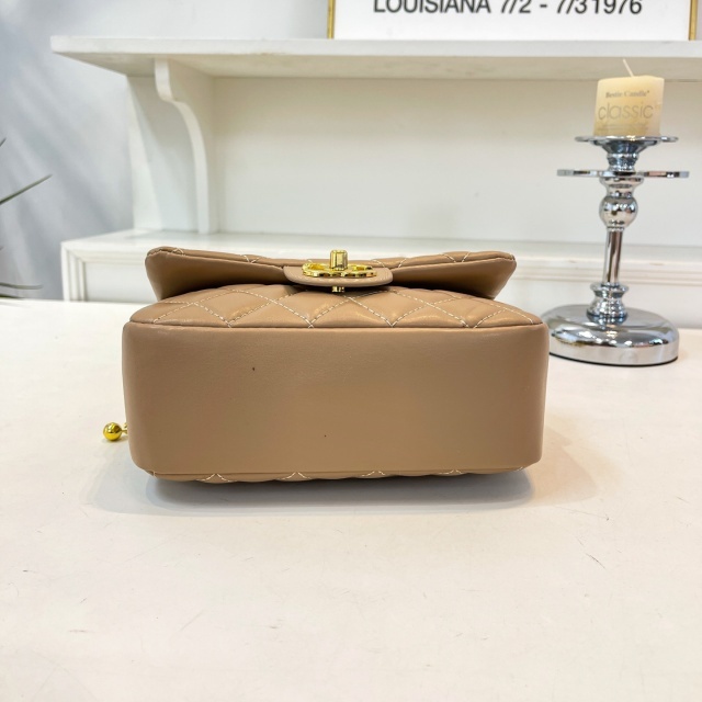 Metal Logo Fashion Women Messenger Bags