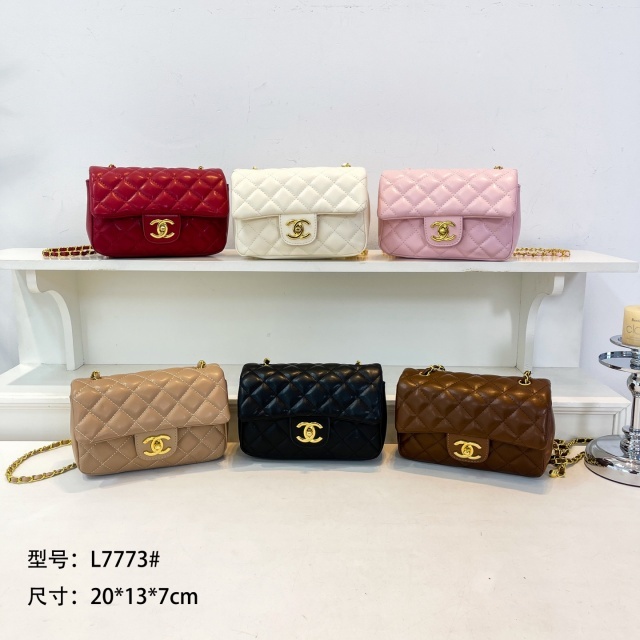 Metal Logo Fashion Women Messenger Bags