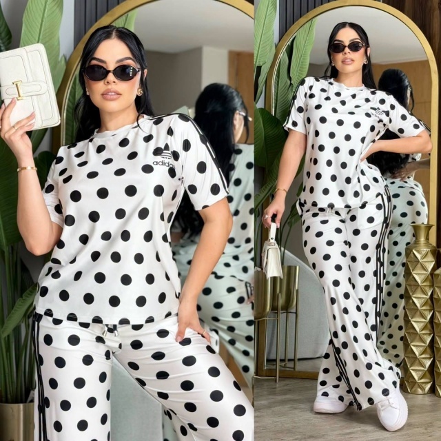 Polka Dots Fashion Short Sleeve Jogging Suit