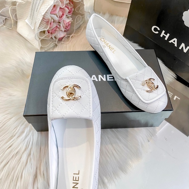 Metal Logo Office Lady Pumps Shoes