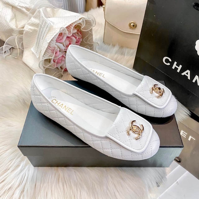 Metal Logo Office Lady Pumps Shoes