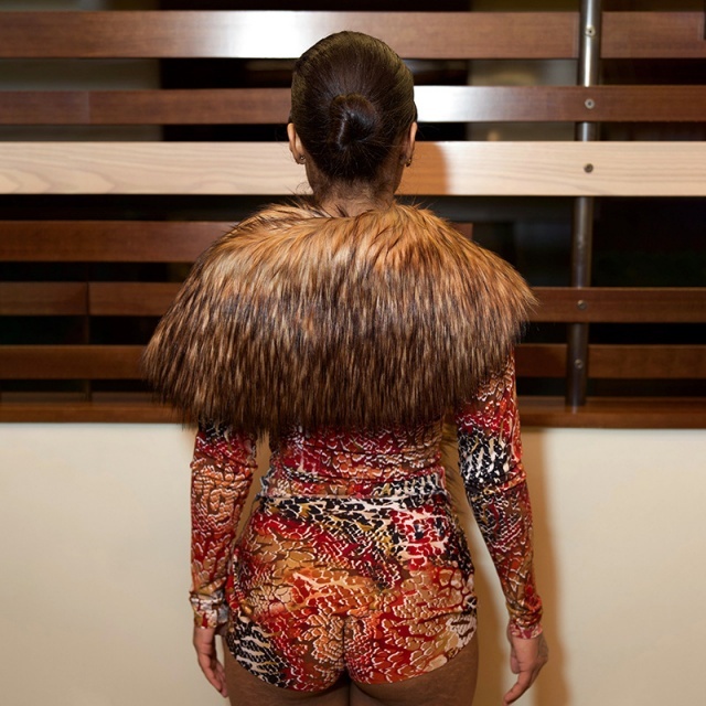 Fur-trimmed Collar Tied-up Top Tight Shorts Set