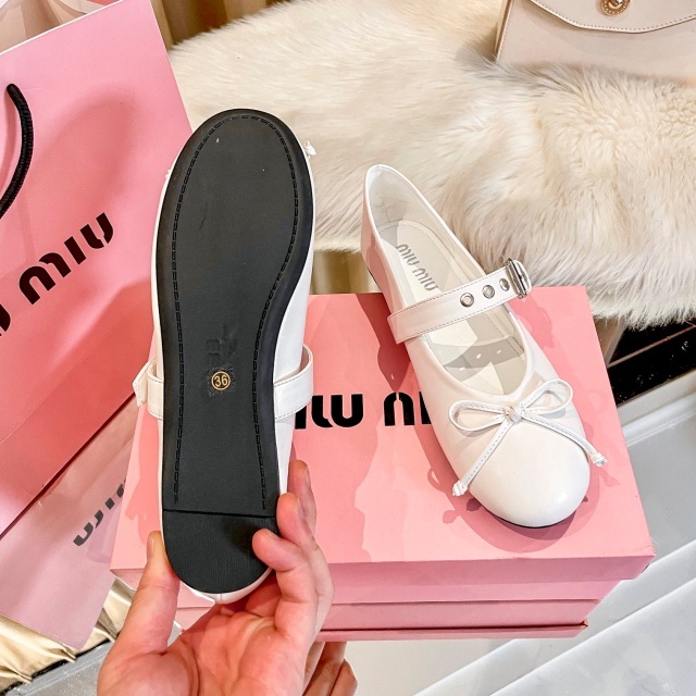 Leather Adjustable Pumps Shoes