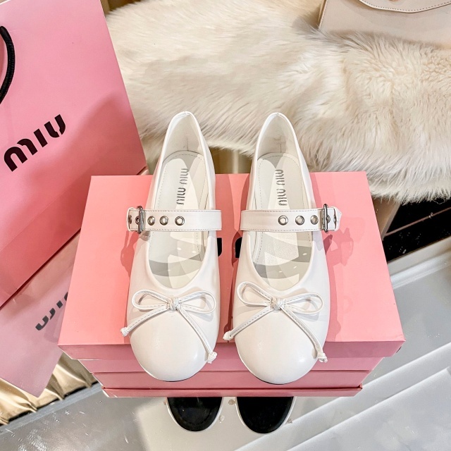 Leather Adjustable Pumps Shoes