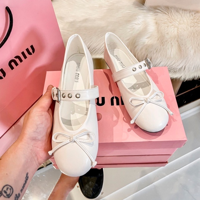 Leather Adjustable Pumps Shoes