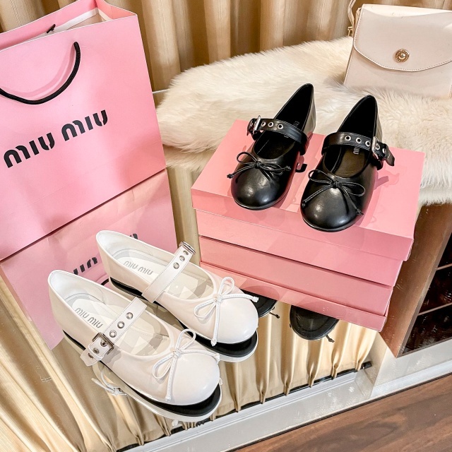 Leather Adjustable Pumps Shoes