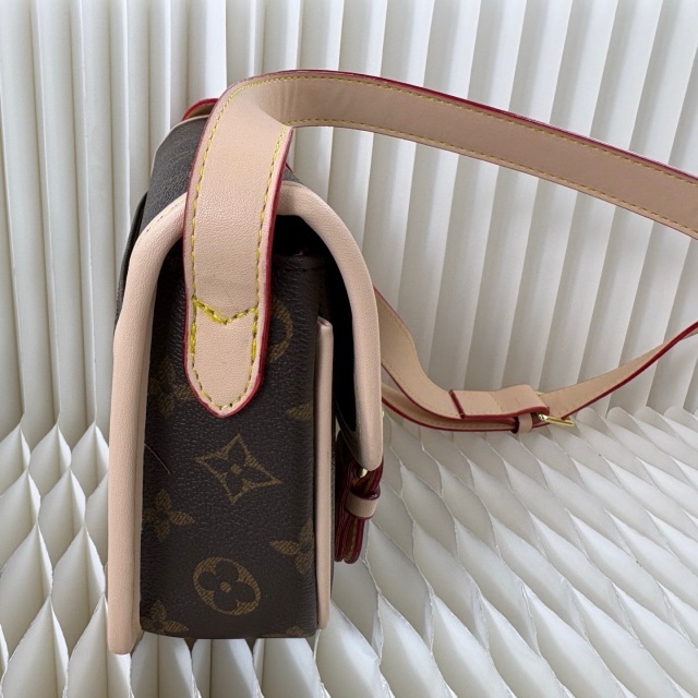 Leather Fashion Messenger Bags