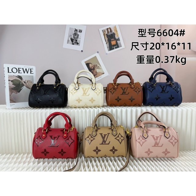 Leather Women Crossbody Handbags