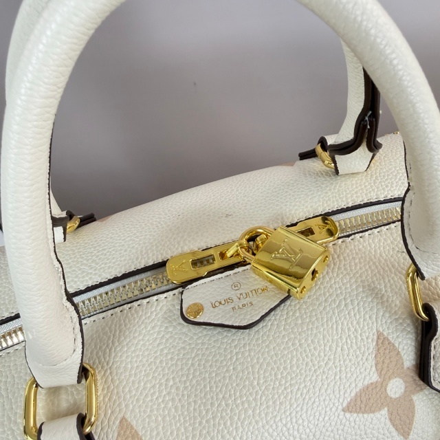Fashion Leather Women Handbags