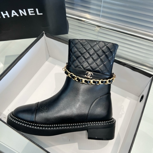 Chain Detail Leather Ankle Boots