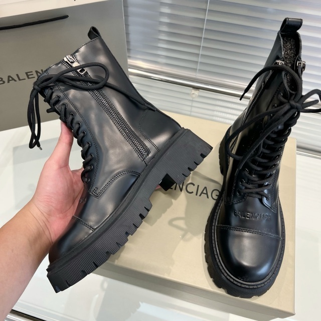 Leather Fashion Lace-Up Ankle Boots