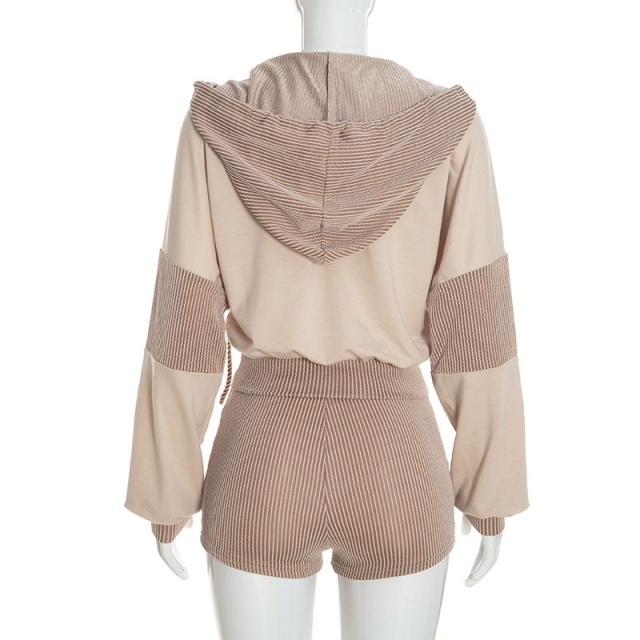 Colorblock Hooded Top Slim Fitted Short Set
