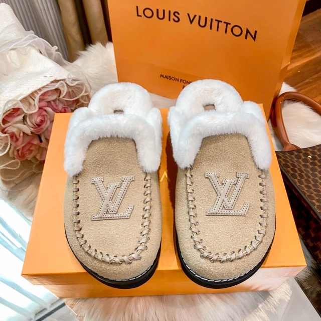 Winter Fashion Couple Furry Slippers