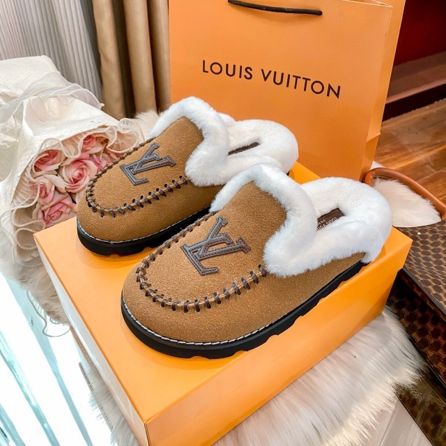 Winter Fashion Couple Furry Slippers