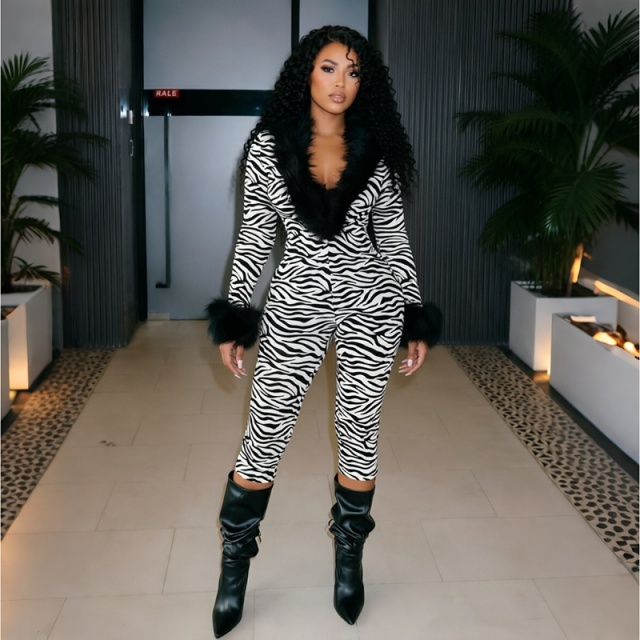 Fuzzy V Neck Long-sleeve Fitted Jumpsuit